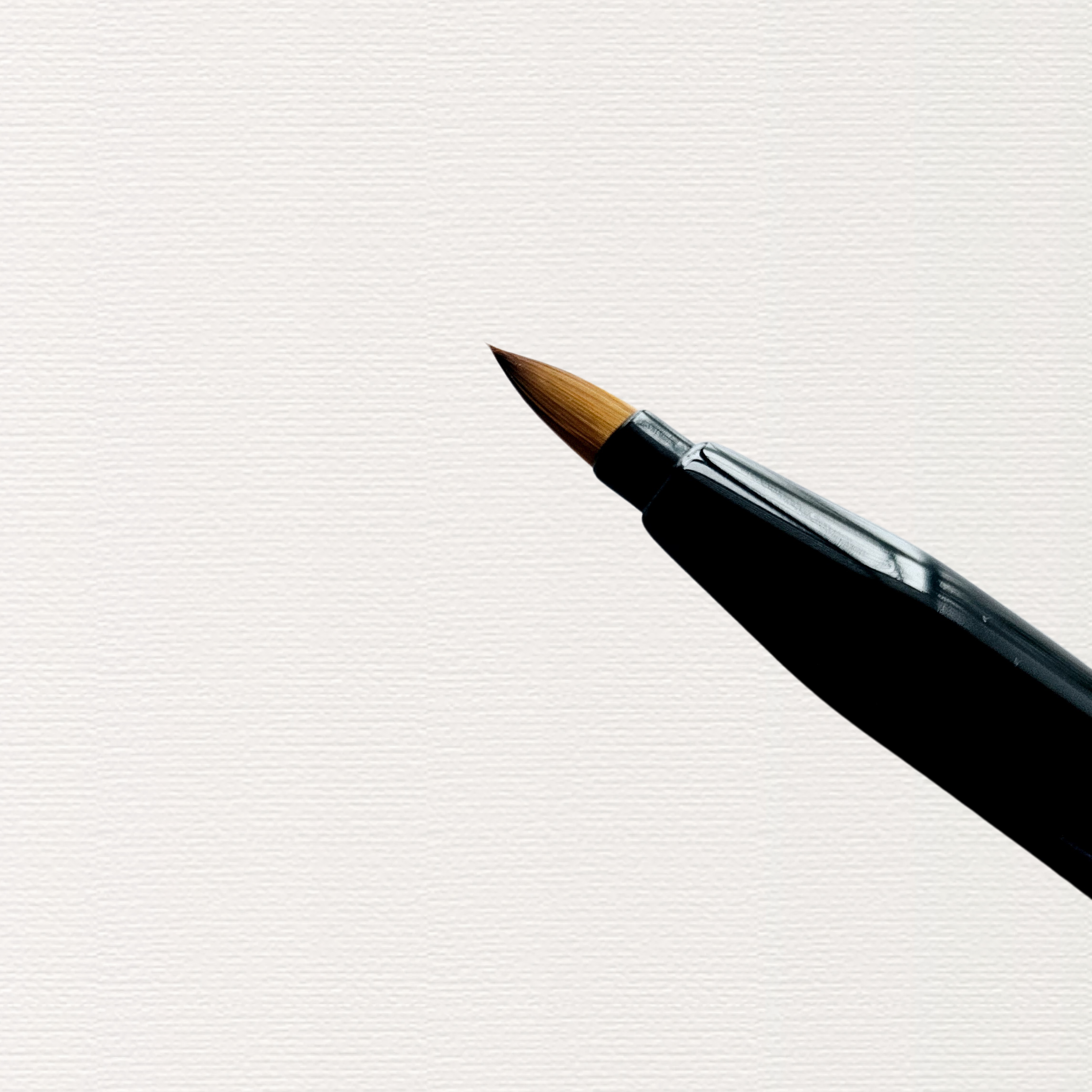 Akashiya_Retractable_Lip_Brush_Japanese_goat_hair_brush.png