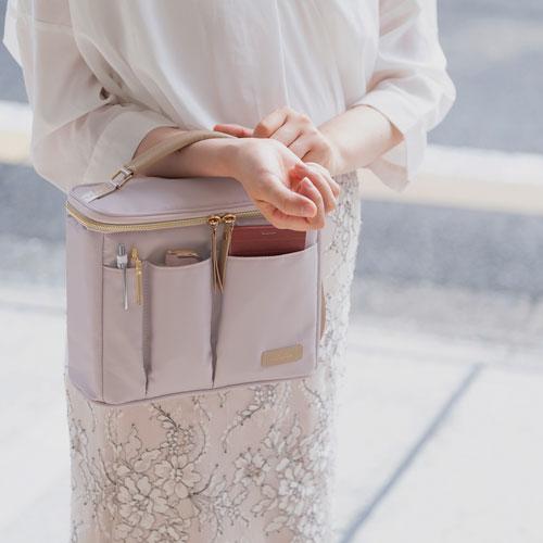 Kutsuwa Carrying Case — Pink