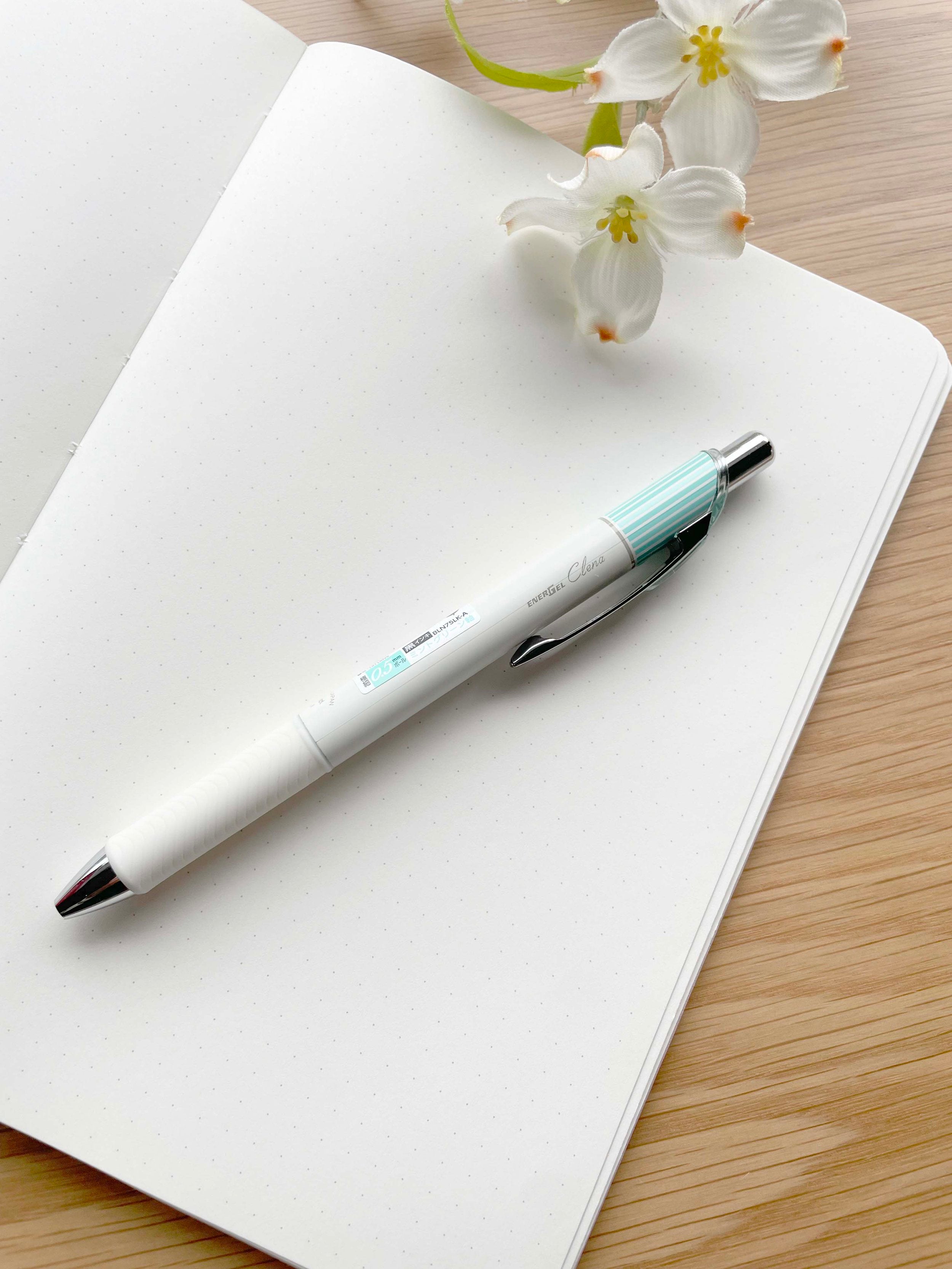 Pentel EnerGel Clena Gel Pen — 0.5 mm (Mint Green body)