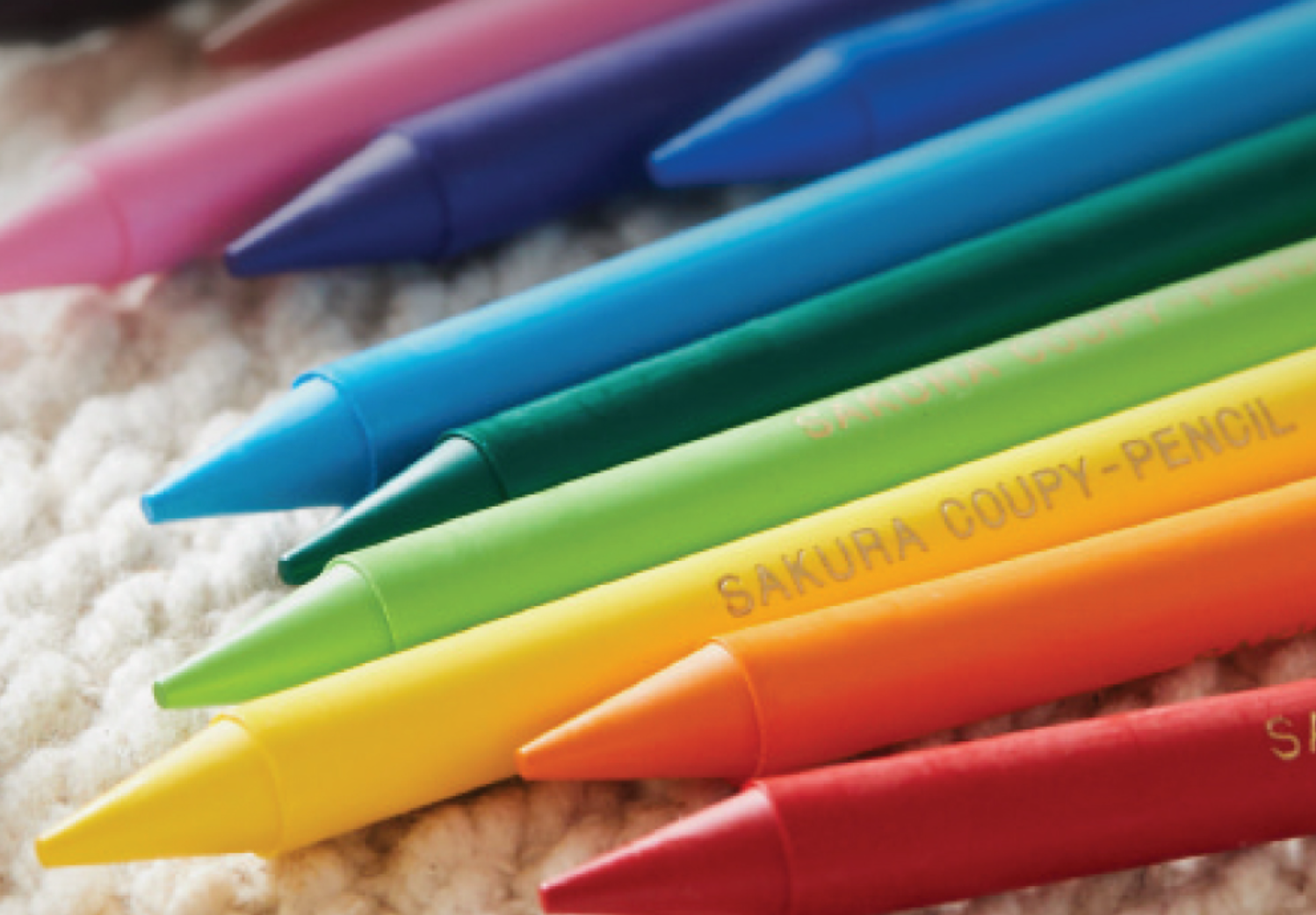SakuraCoupeCrayonCanCaseFY18with18vibrantcolors.png