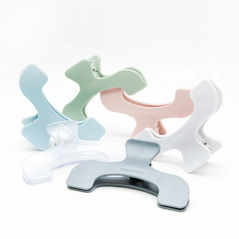 Ukanmuri_Page_Holder_Clip_Grey_2.webp