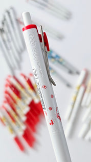 Hello Kitty Édition Limitée Rouge Uni-Ball One — 0,38 mm